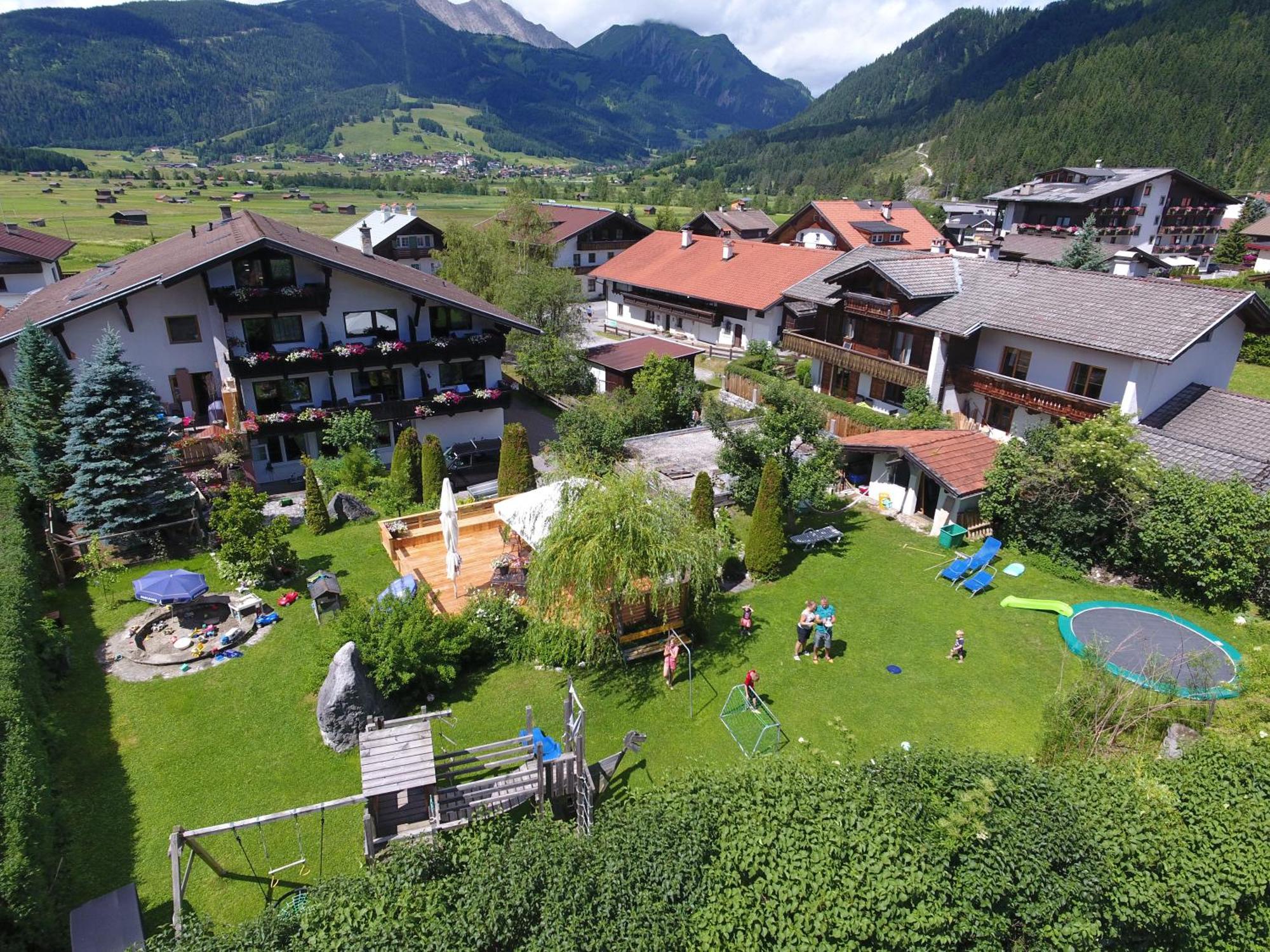 Haus Alpengluehen Lägenhet Ehrwald Exteriör bild